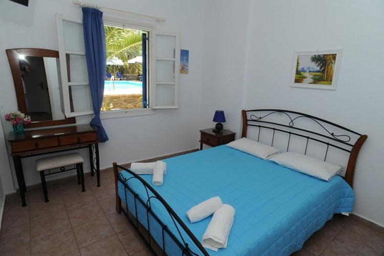 Tinos Apartments Zalonis Айос Іоанніс Екстер'єр фото